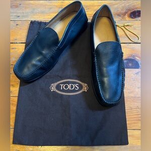 Tod’s Men’s Casual Black Leather Square Tor Slip On Loafers + Tods Dust Bag 8.5